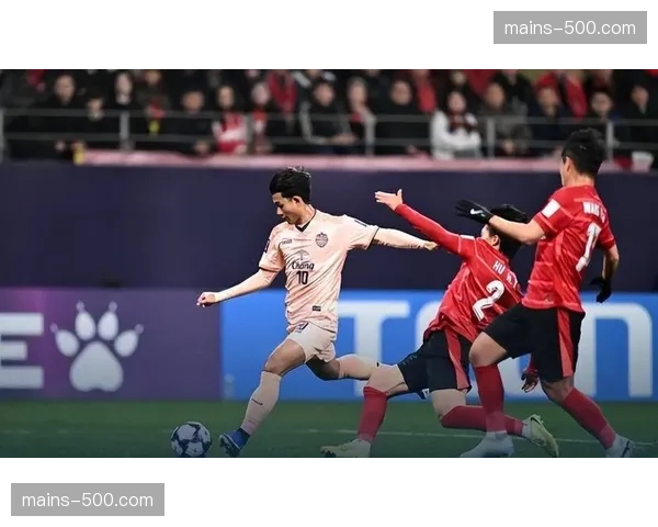 新帅阿洛伊西掌控力受质疑 成都领跑背后隐患逐渐显现